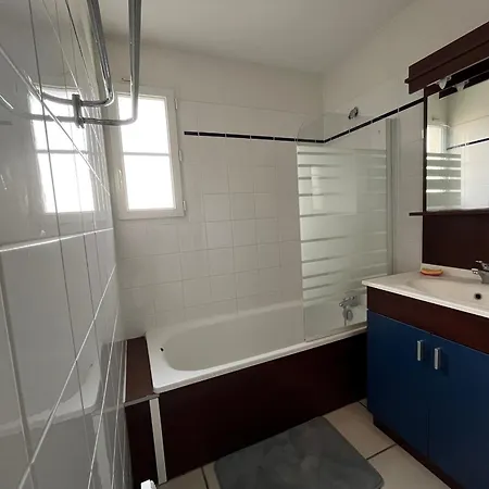 T3 Lumineux A La Roche-posay, Balcon Et Wifi, Proche Thermes - Fr-1-541-197